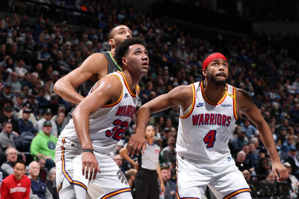 尽管在比赛 尽管在比赛