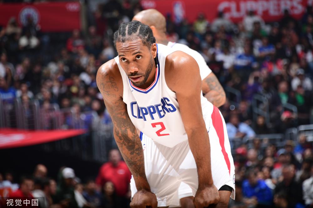 他不仅带领 他不仅带领