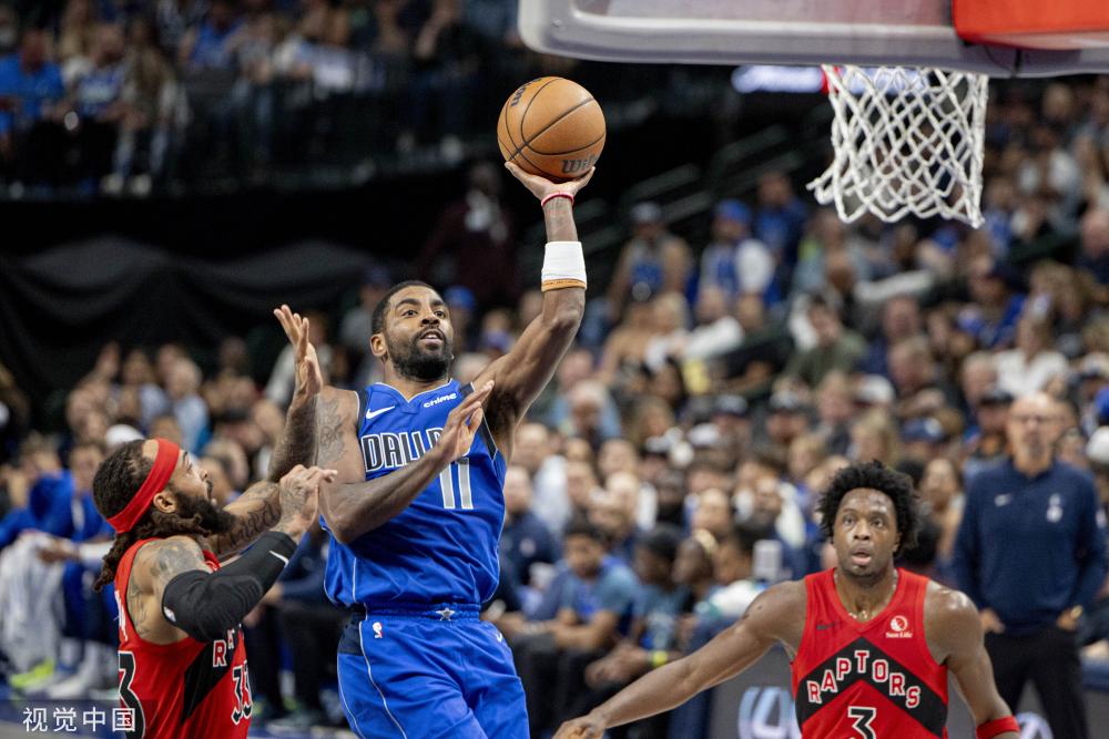 场与后防线 场与后防线