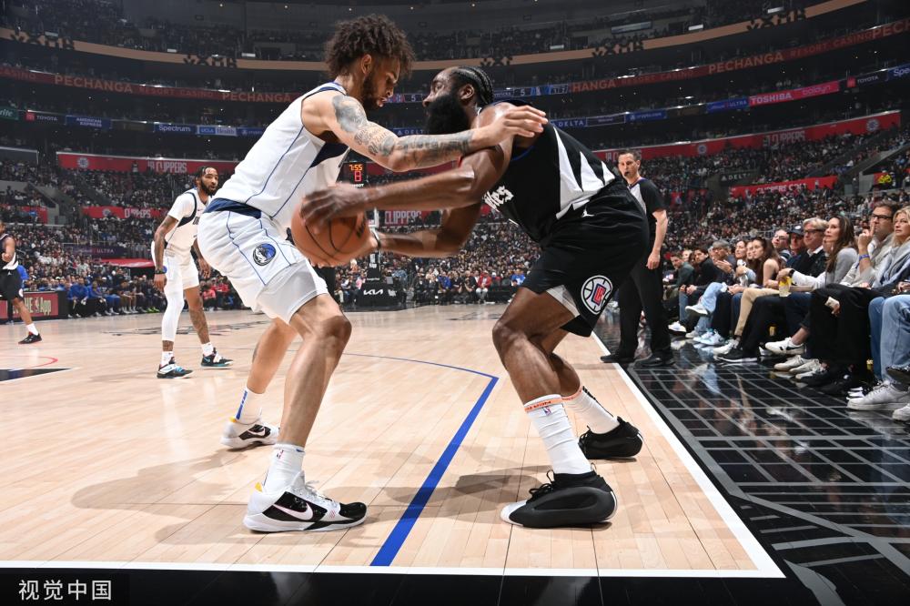 的叙事更重 的叙事更重